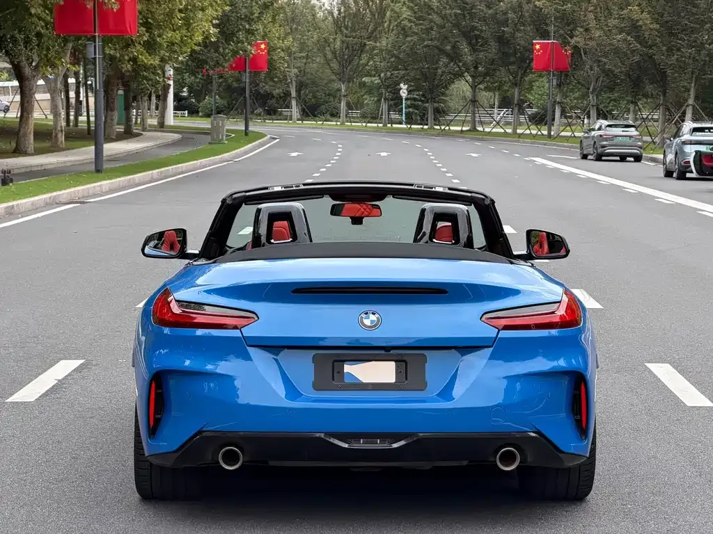 BMW Z4 — фото 3