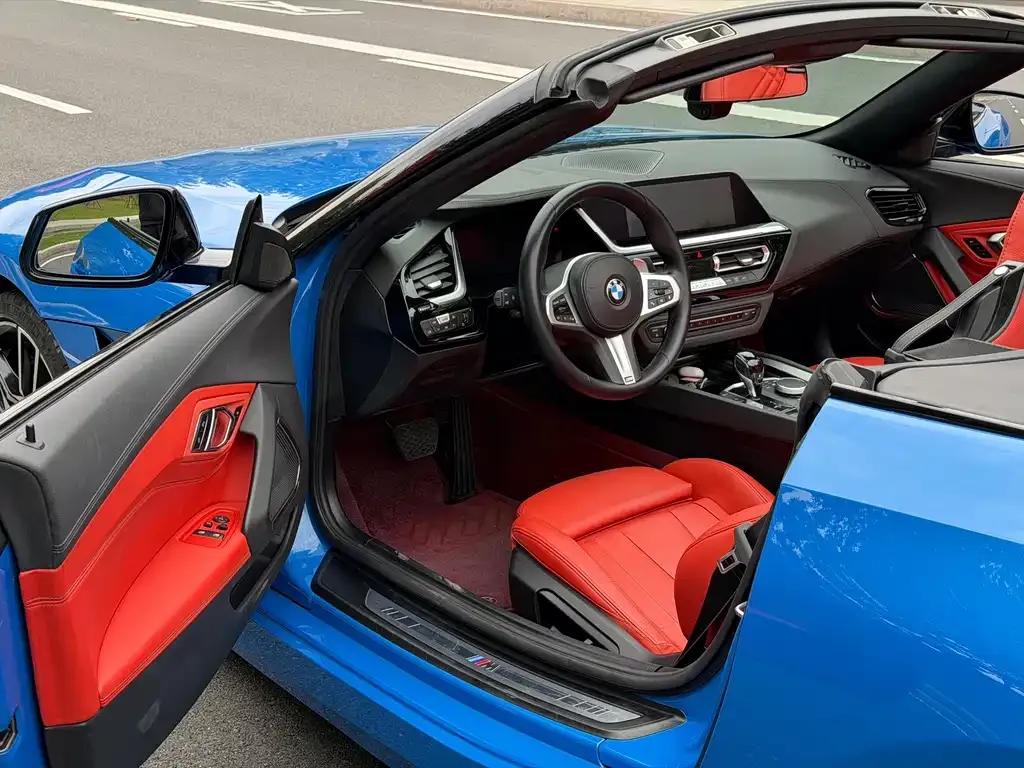 BMW Z4 — фото 9
