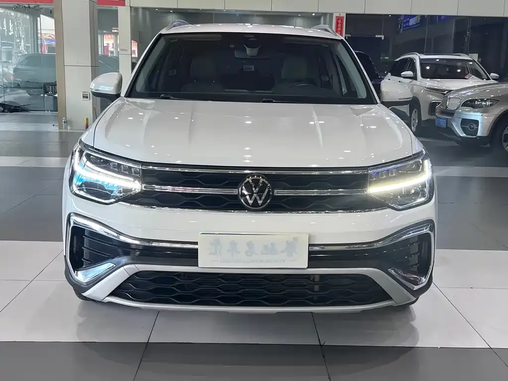 Volkswagen Tharu — фото 3