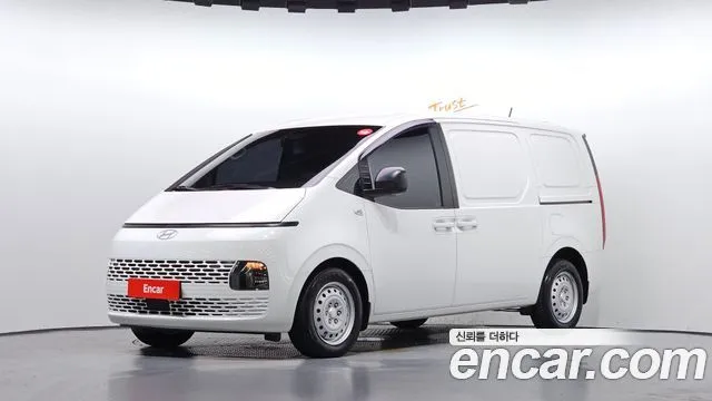 Hyundai Staria — фото 1