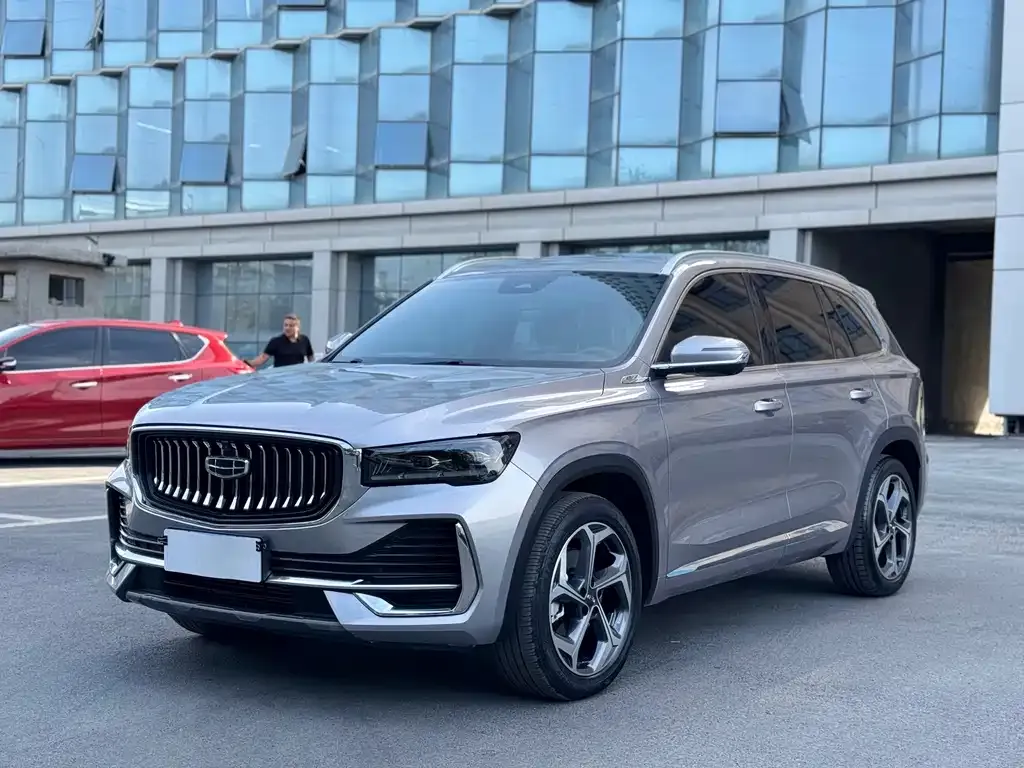 Geely Xingyue L — фото 1