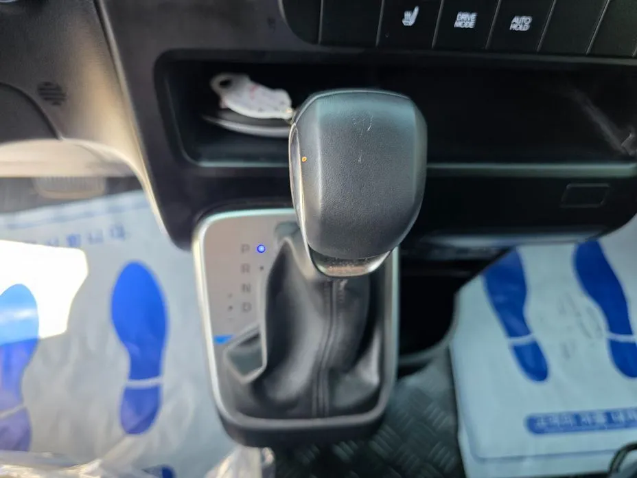 Hyundai Staria — фото 2