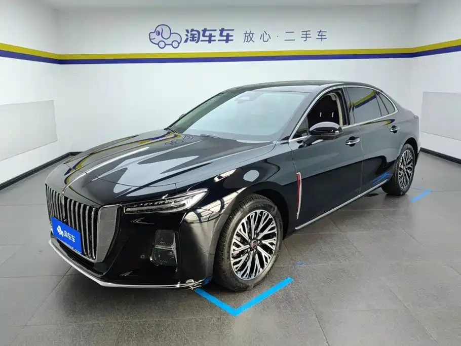 Hongqi H5 — фото 1
