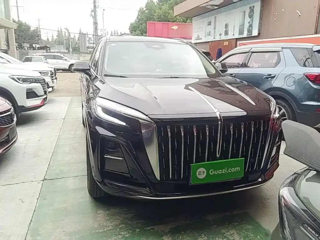 Hongqi HS3 — фото 2
