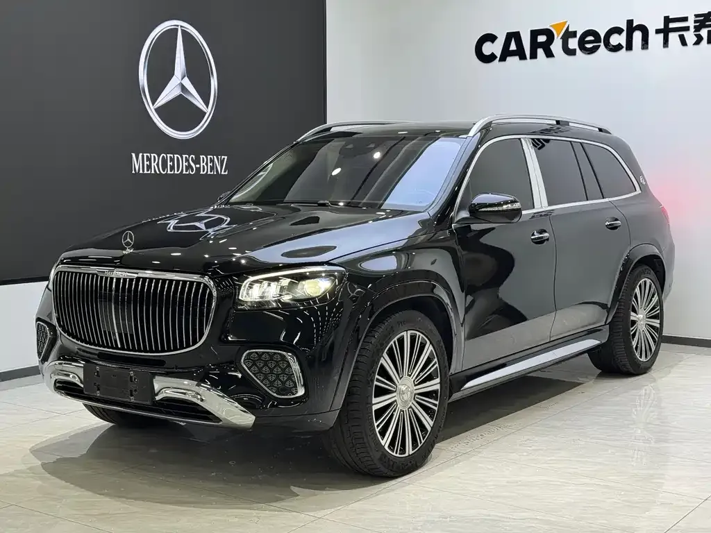 Mercedes-Benz GLS — фото 1