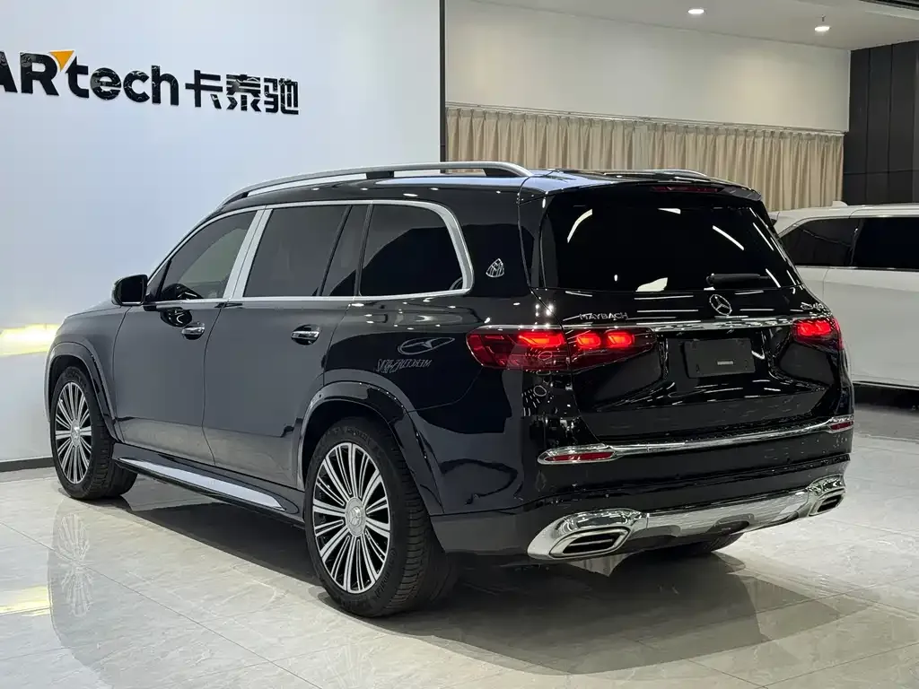 Mercedes-Benz GLS — фото 7
