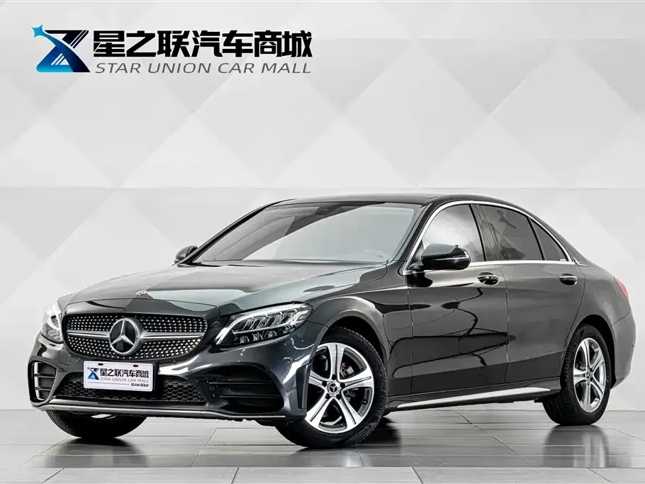 Mercedes-Benz C-Class — фото 1