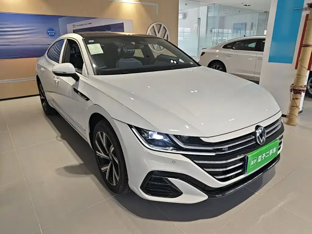Volkswagen CC — фото 6