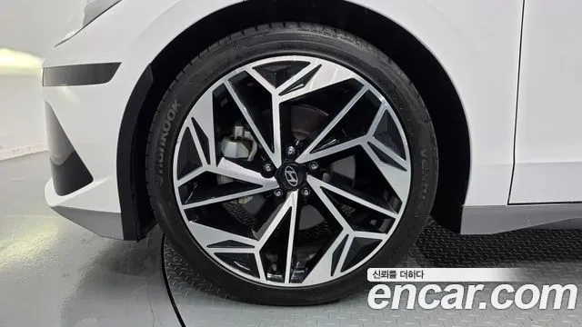 Hyundai Ioniq6 — фото 9