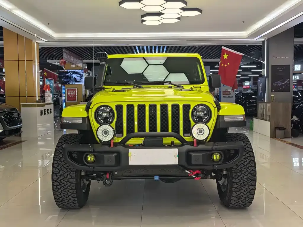 Jeep Wrangler — фото 9