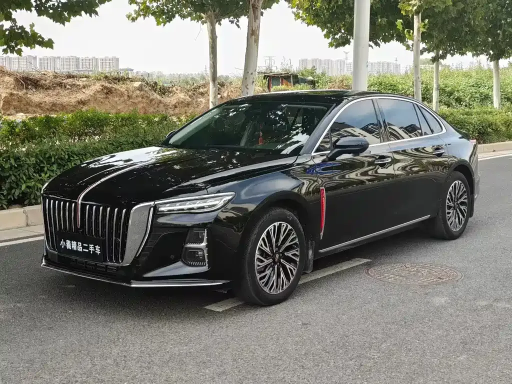 Hongqi H5 — фото 1