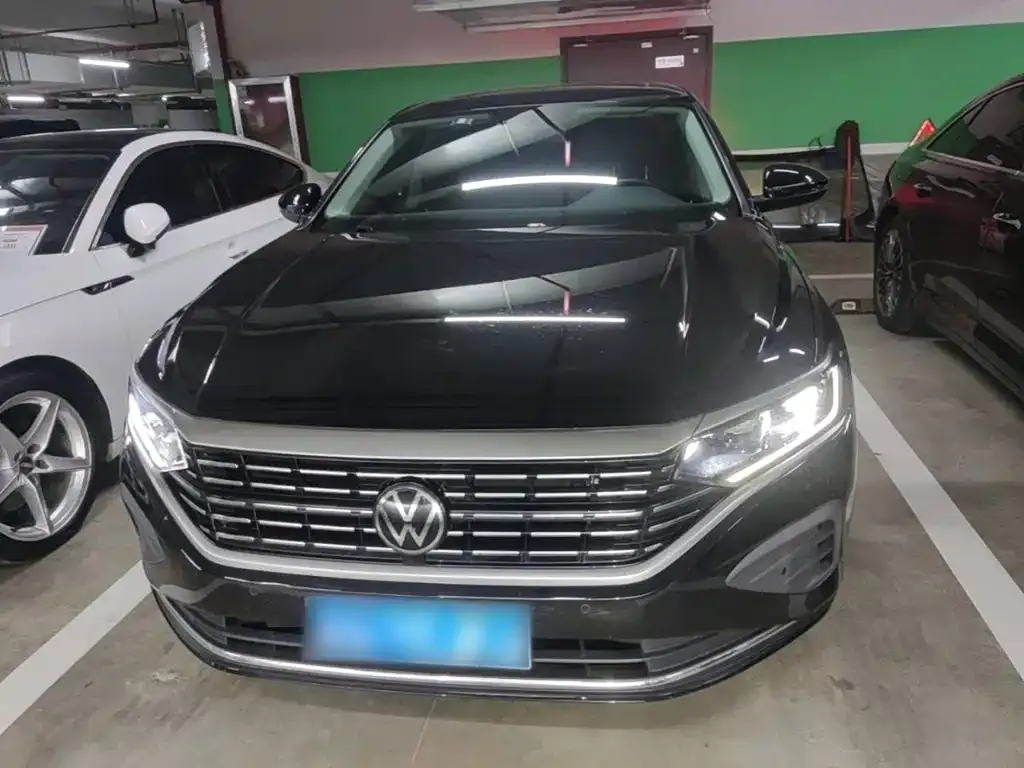 Volkswagen Passat — фото 7