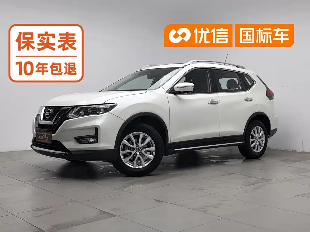 Nissan X-Trail — фото 1