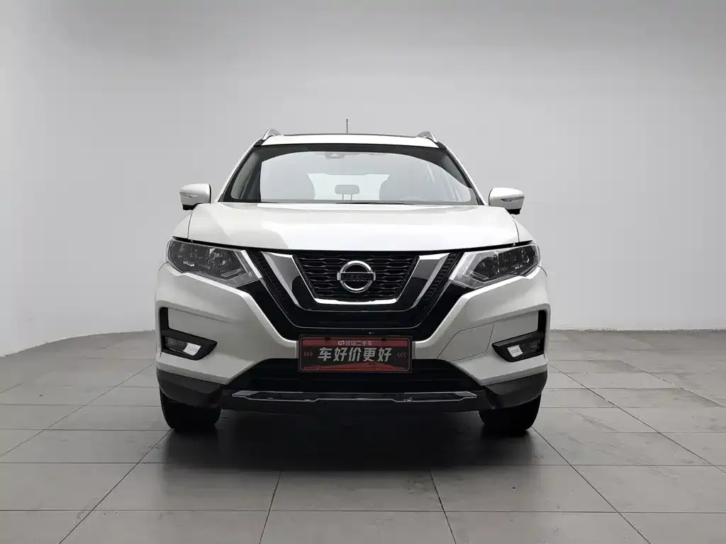 Nissan X-Trail — фото 8