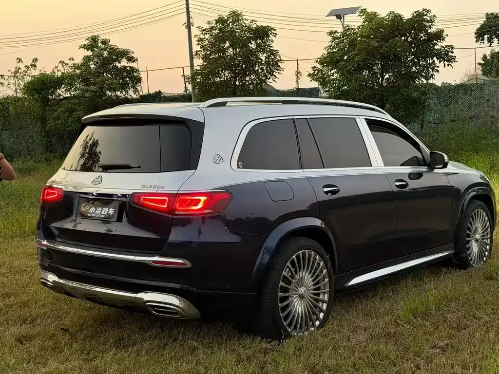 Mercedes-Benz GLS — фото 4