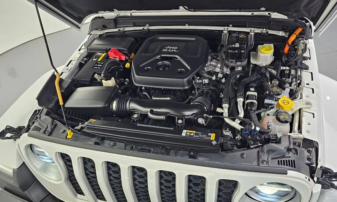 Jeep Wrangler — фото 10
