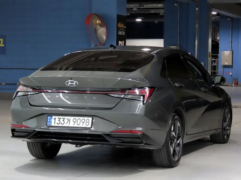 Hyundai AVANTE — фото 9