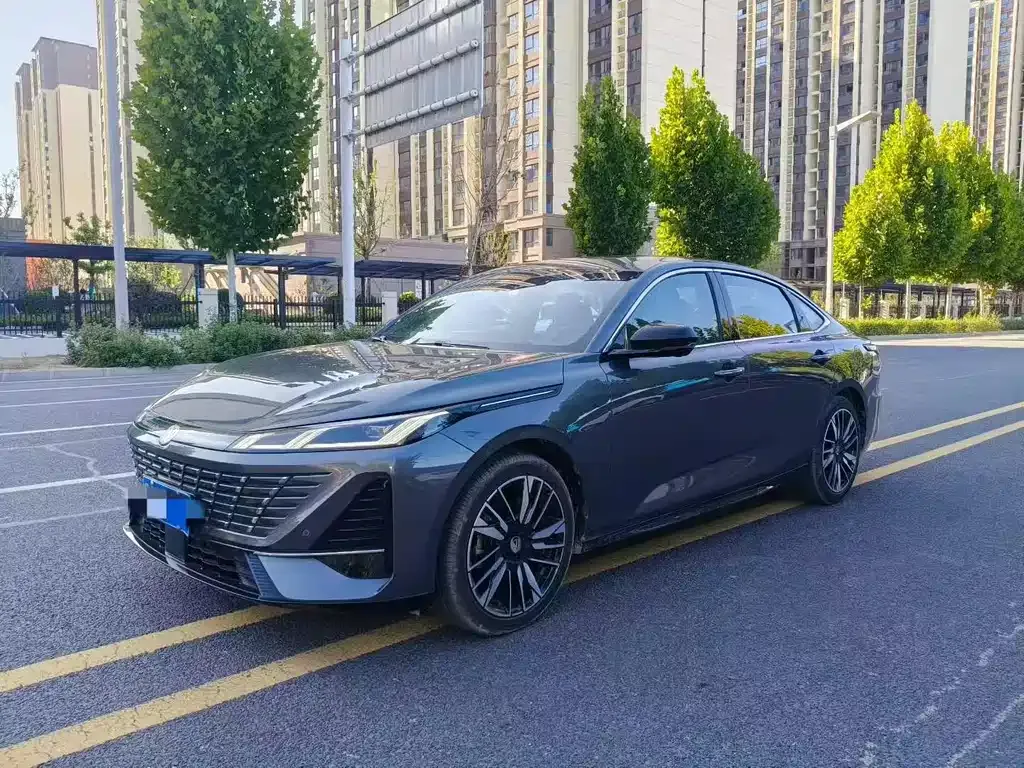 Changan Eado — фото 1