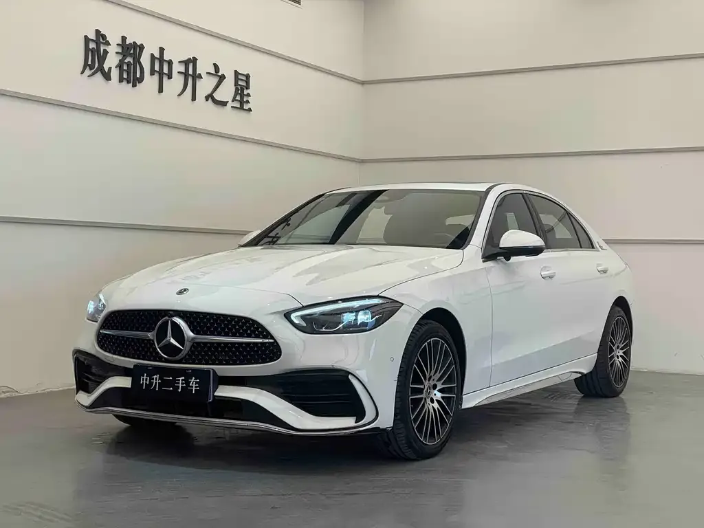 Mercedes-Benz C-Class — фото 1