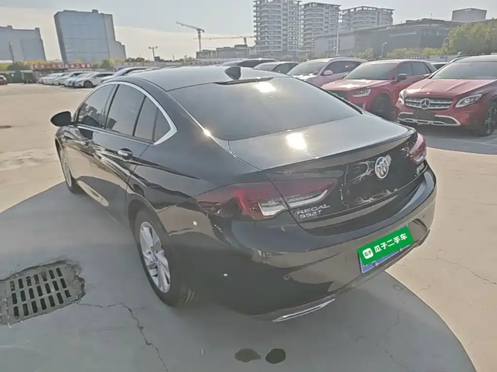 Buick Regal — фото 8