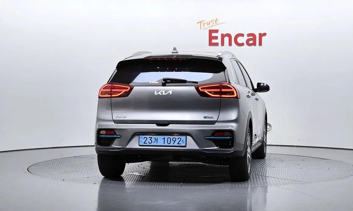 Kia Niro — фото 2