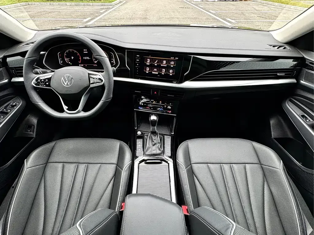 Volkswagen Passat — фото 7