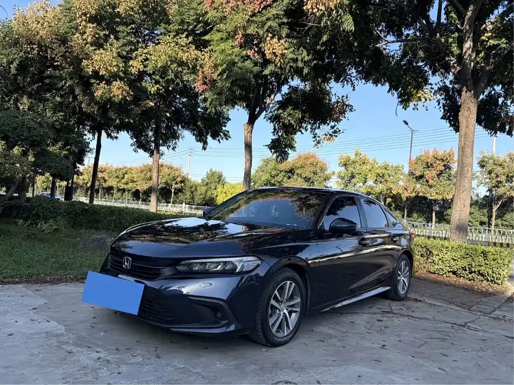 Honda Civic — фото 1