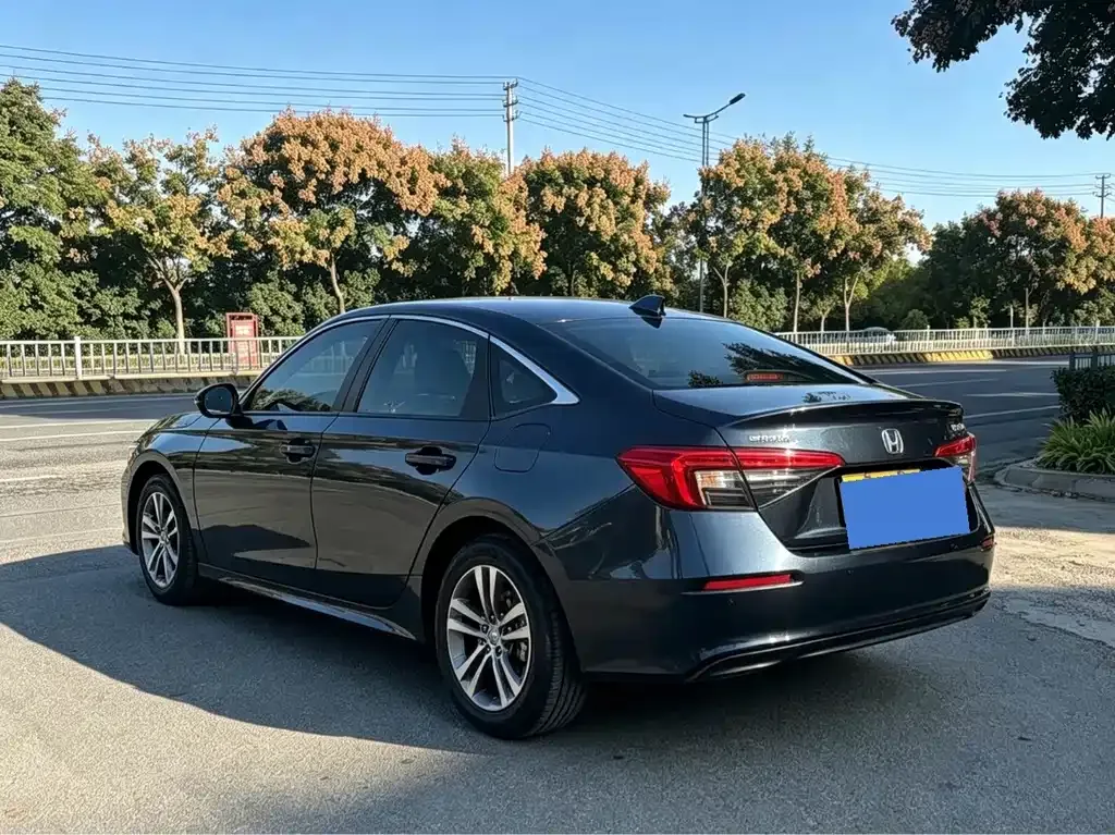 Honda Civic — фото 10