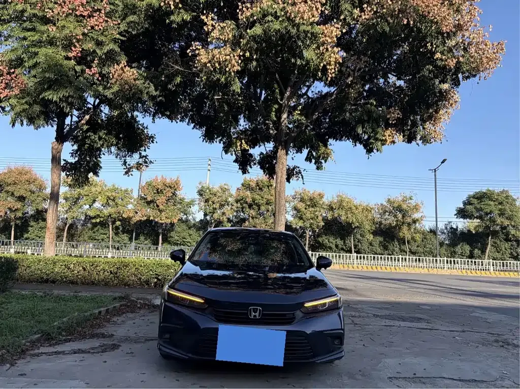 Honda Civic — фото 9