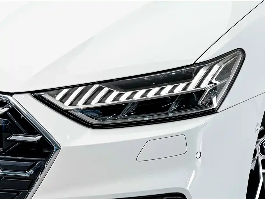 Audi A7 — фото 8