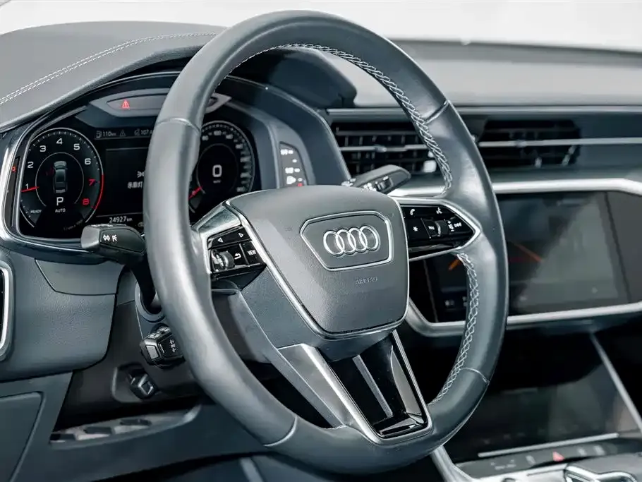 Audi A7 — фото 9