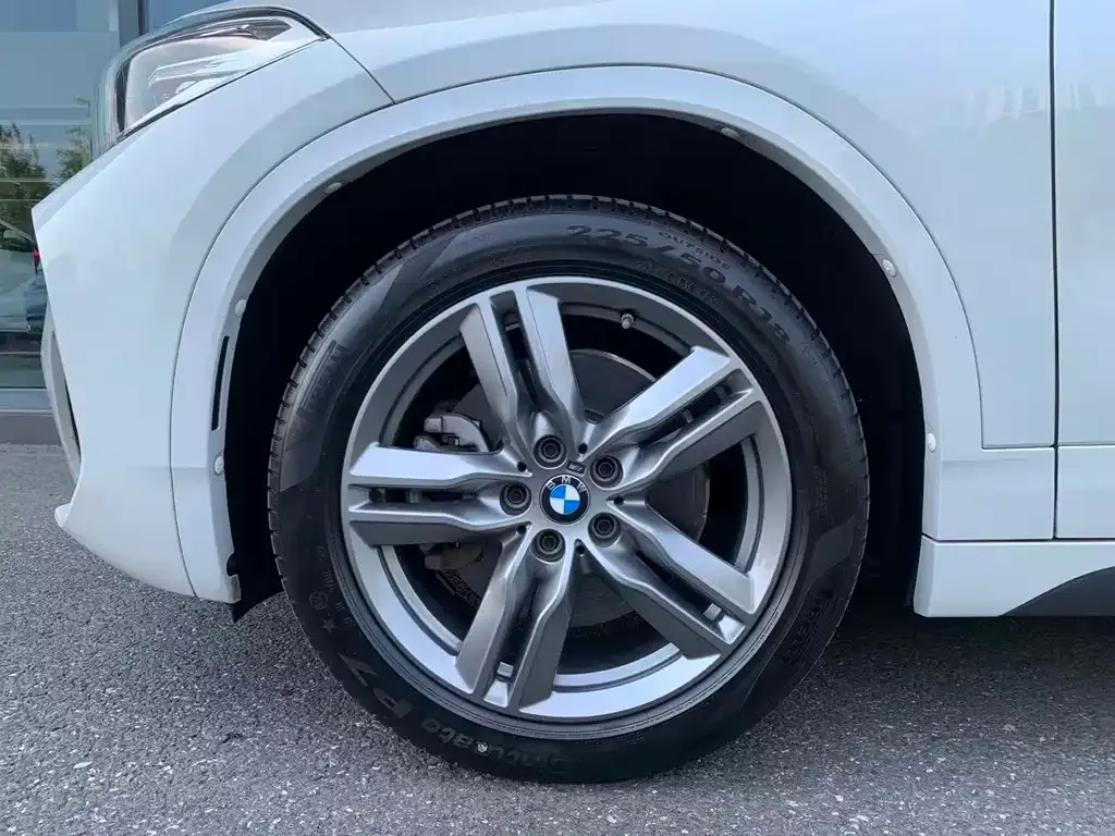 BMW X2 — фото 10