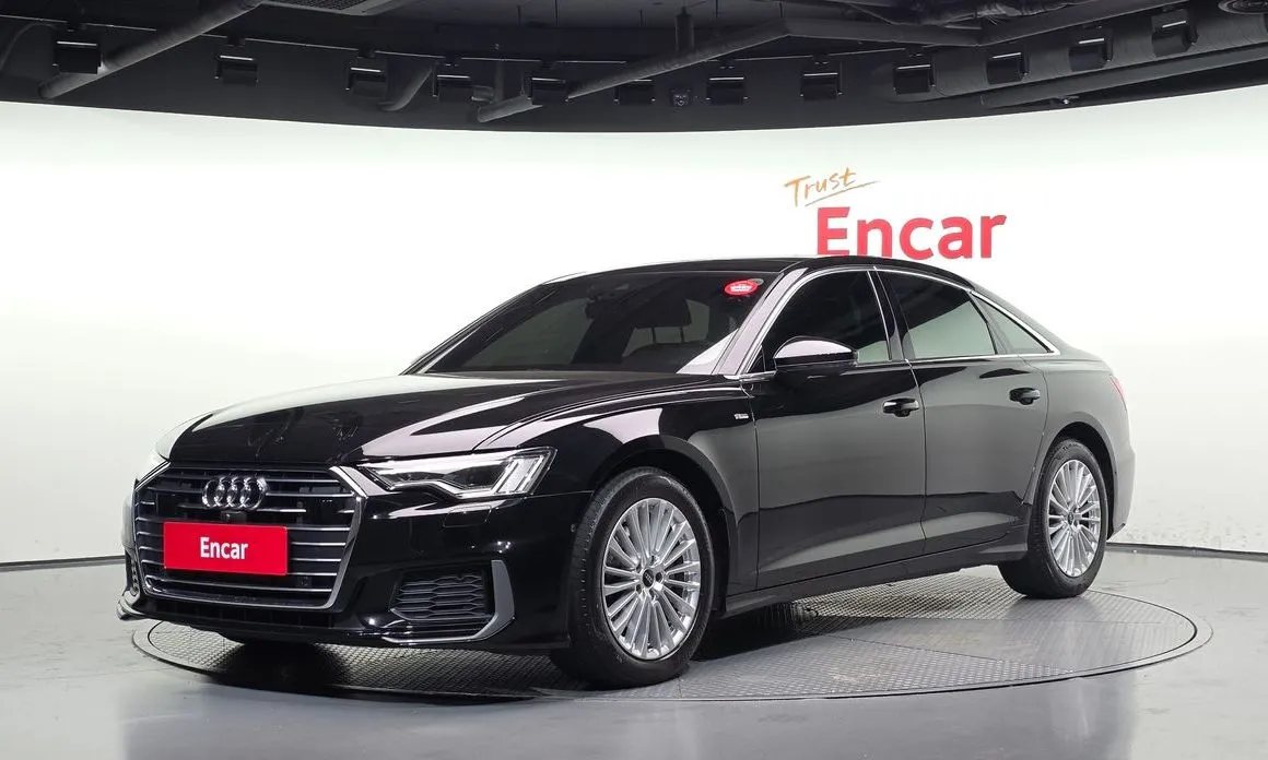 Audi A6 — фото 1