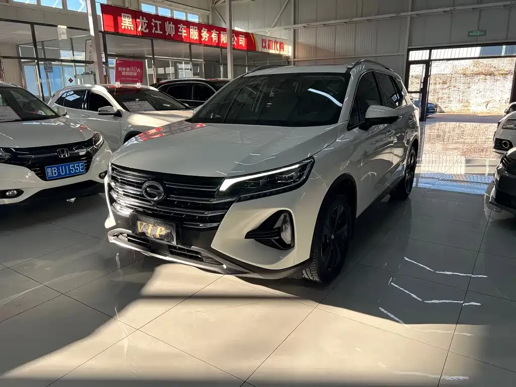 GAC Motor Trumpchi GS4 — фото 1
