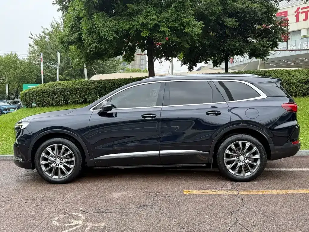 Buick Enclave — фото 9