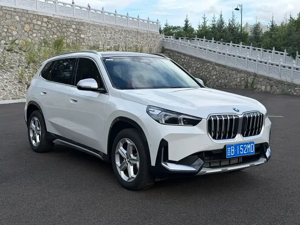 BMW X1 — фото 7