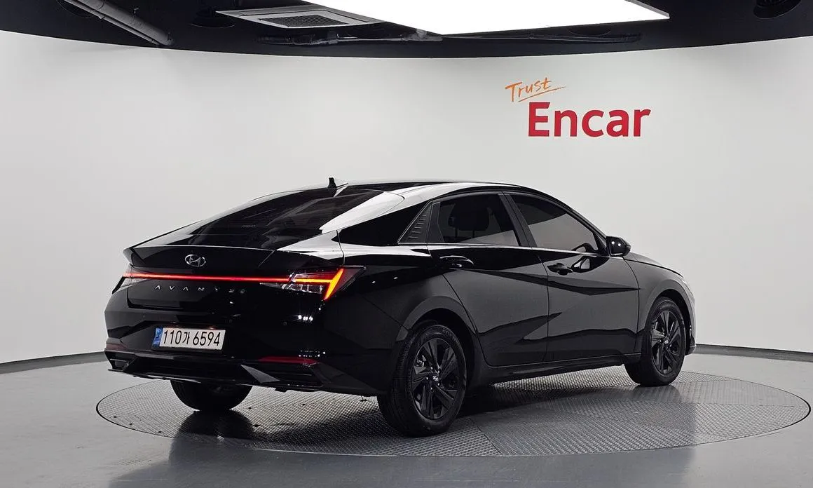 Hyundai AVANTE — фото 5