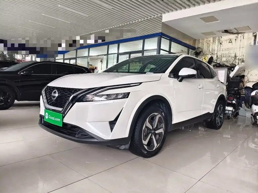 Nissan Qashqai — фото 9