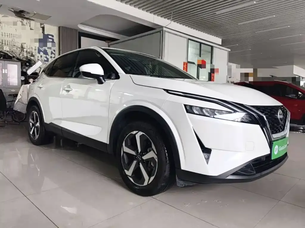 Nissan Qashqai — фото 2