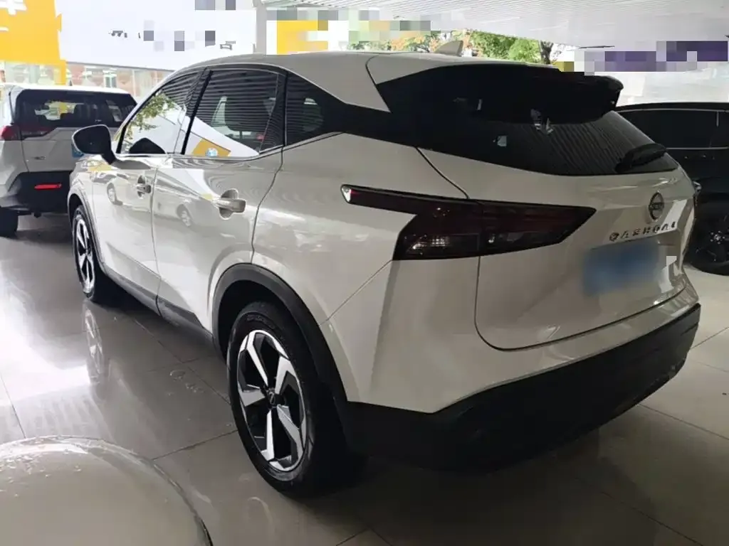 Nissan Qashqai — фото 4
