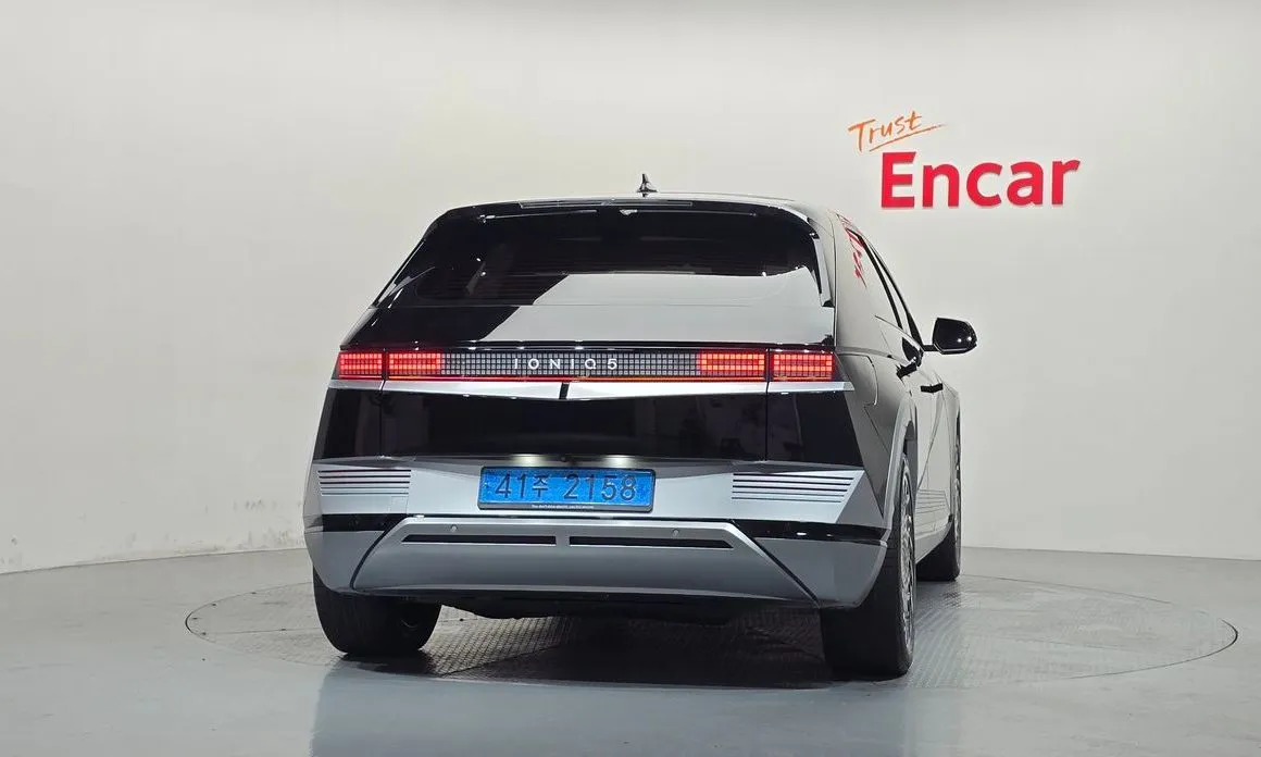 Hyundai Ioniq5 — фото 2
