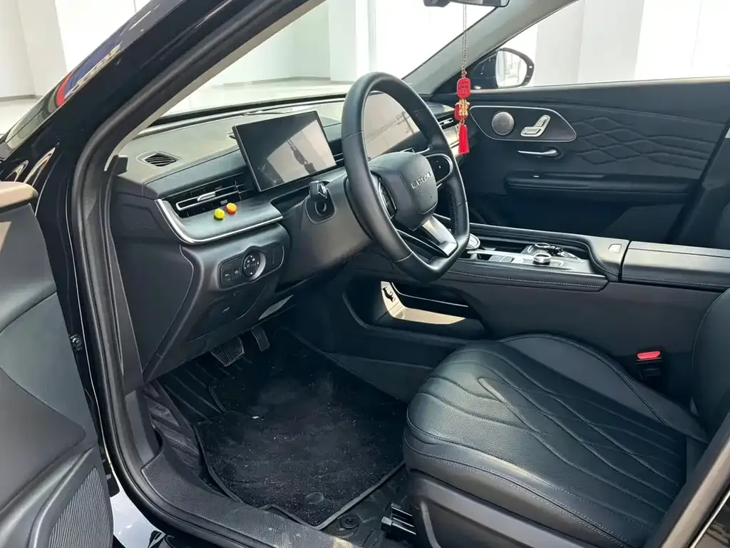 Chery Arrizo 8 PRO — фото 3