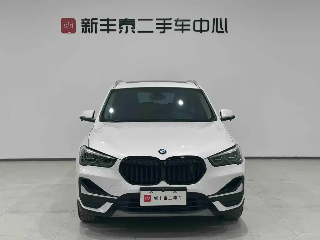 BMW X1 — фото 2
