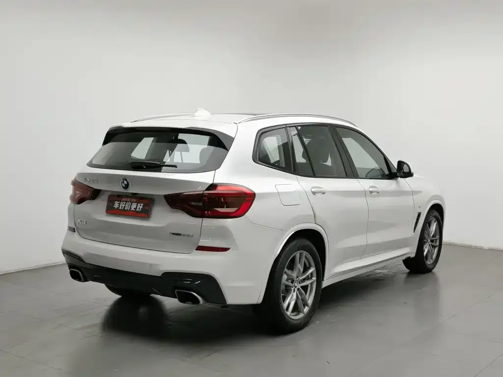 BMW X3 — фото 5