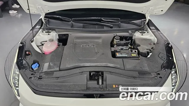 Kia EV4 — фото 6