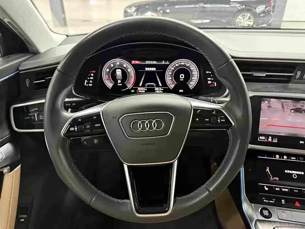 Audi A6L — фото 5