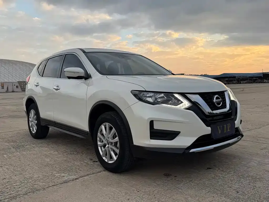Nissan X-Trail — фото 4