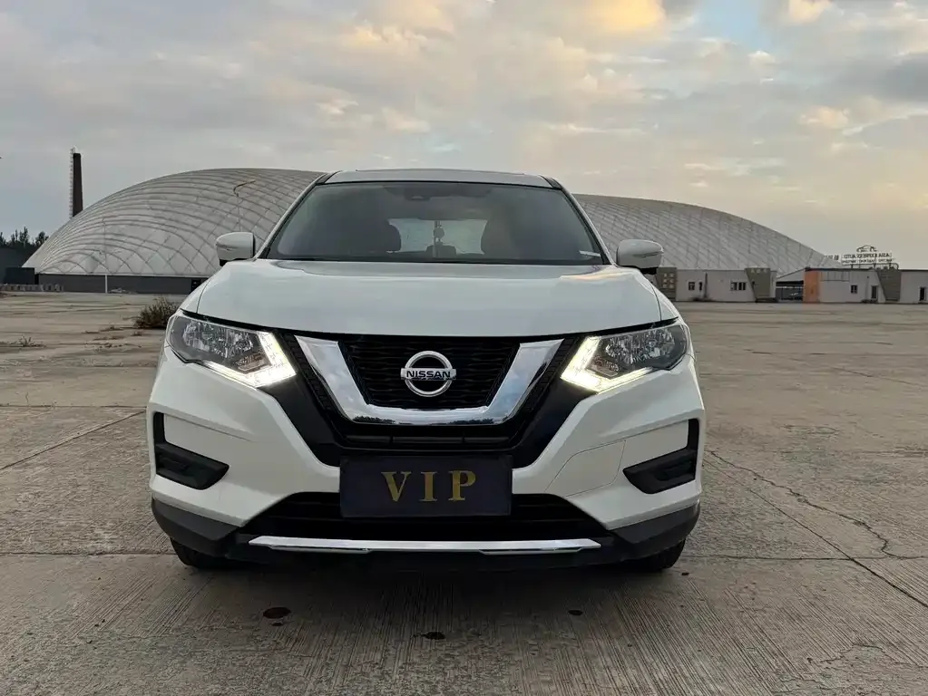 Nissan X-Trail — фото 5