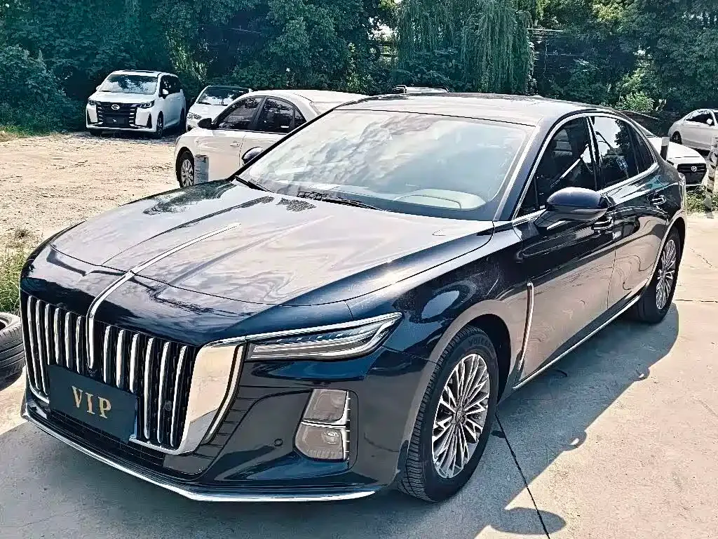 Hongqi H5 — фото 1