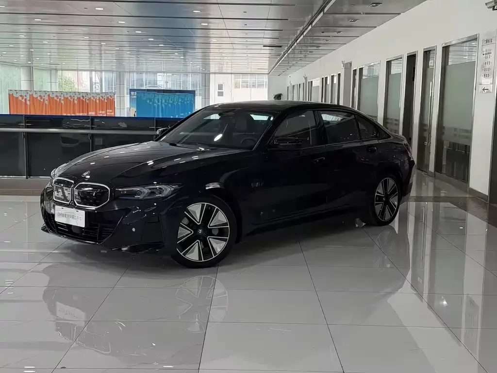 BMW i3 — фото 1